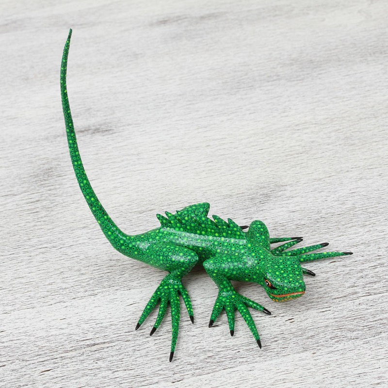 Figurine lézard en bois folklore Belchers
