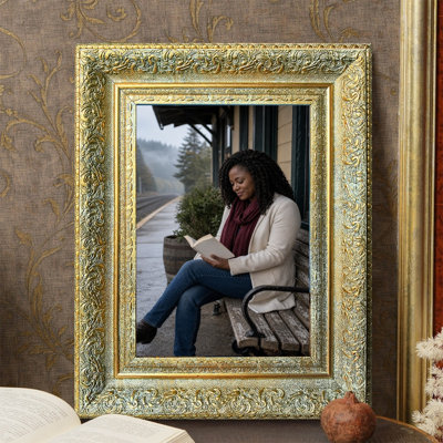 Antique Gold 3 PCS 5" x 7" Sophisticated Picture Frame with Tabletop Stand and Wall Hooks