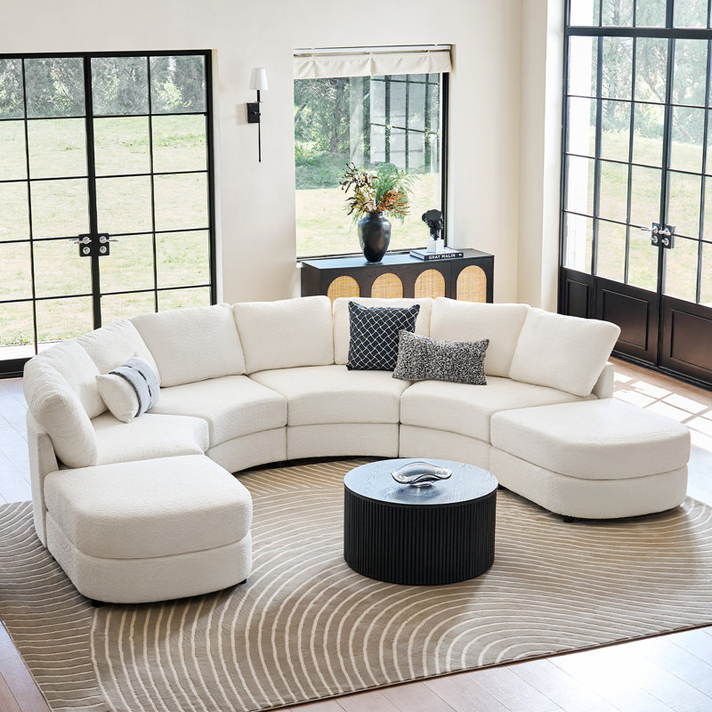 Canapé modulaire incurvé moderne avec deux repose-pieds 138 po Grandon, Ivoire ivoire