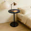 Ensemble de 2 petites tables d'appoint rondes en bois à cercles concentriques, table basse pour deux personnes, pied en métal, table de chevet pour coin petit espace (brun en noyer et noir)