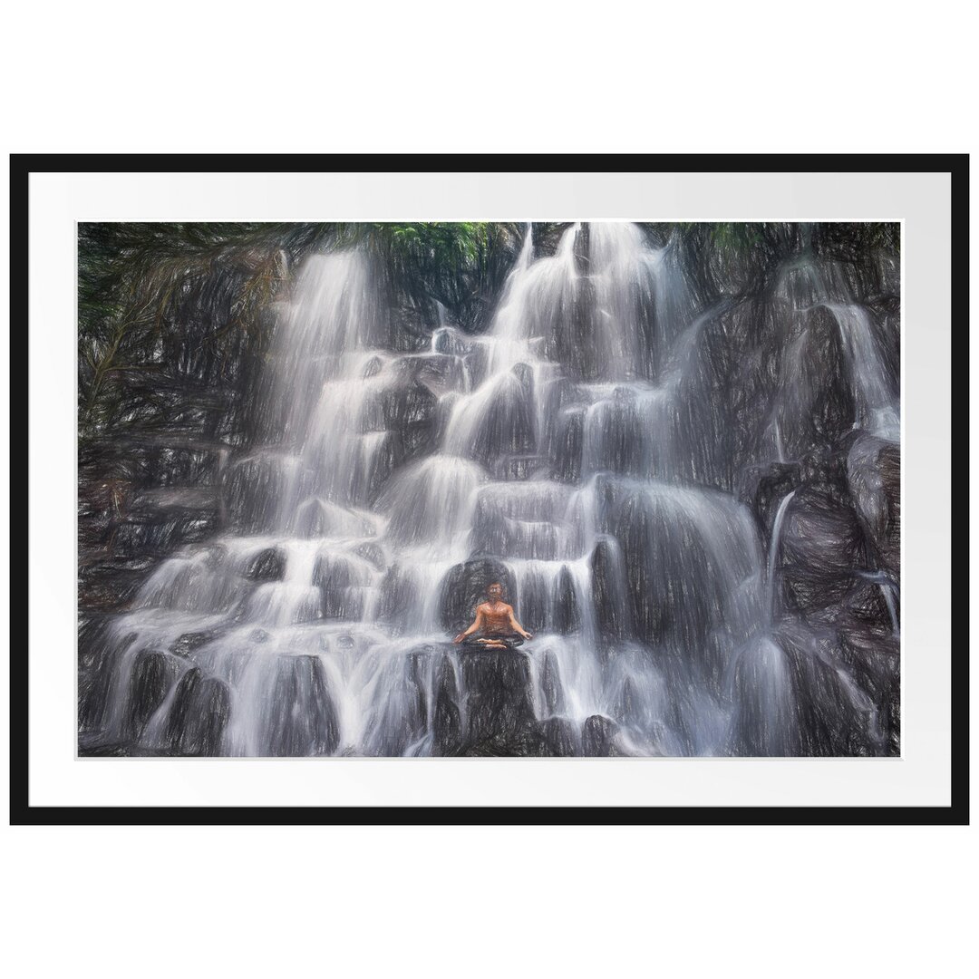 Gerahmtes Poster Yoga am Wasserfall in Bali