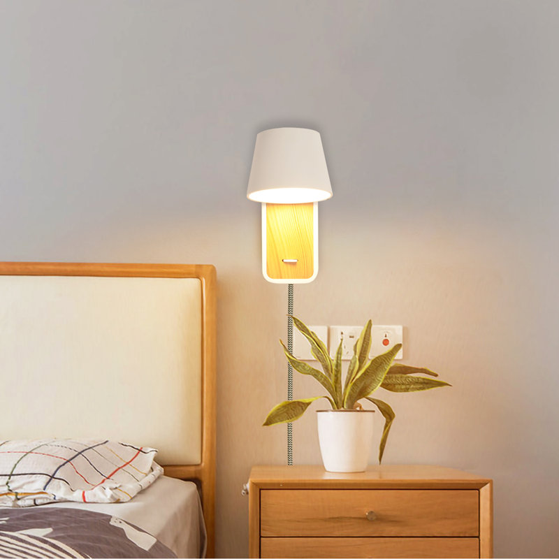 Applique murale blanche Brentleigh Minimalisme avec support en bois