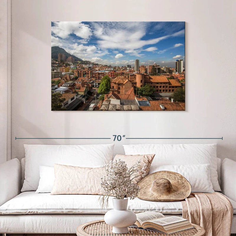 Vanna Bogota Colombia, 30" H x 45" W