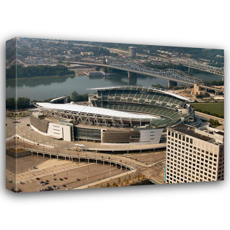 Paul Brown Stadium, 28" H x 37" W