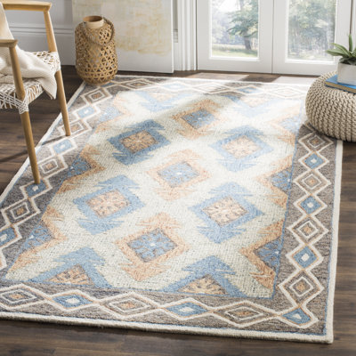 Sebrite Hand Tufted Wool Southwestern Rug