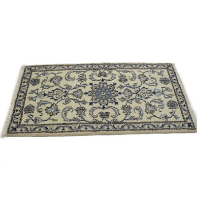 One-of-a-Kind 2'3" X 4'8" 2000s Wool Area Rug in Cream