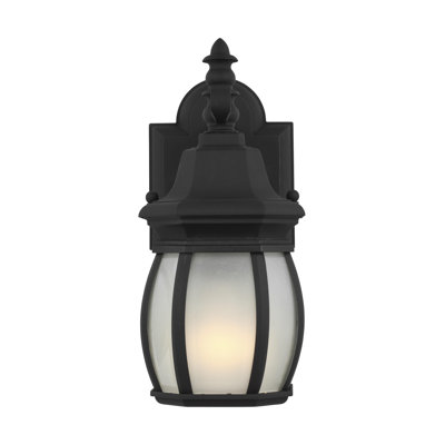 Lanterne murale d'extérieur à une lumière Wynfield de Génération Éclairage 