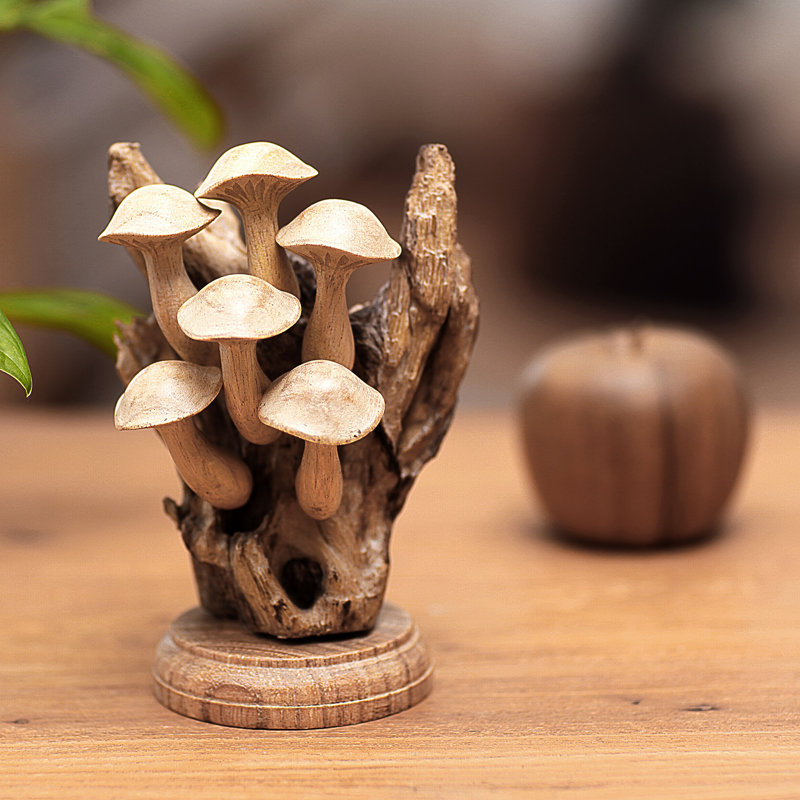 Sculpture en bois Bungalow Rose