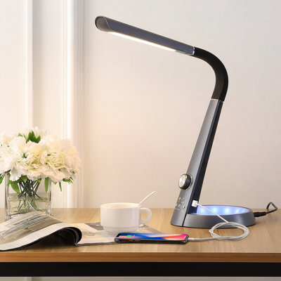 Stickel Metal USB Desk Lamp