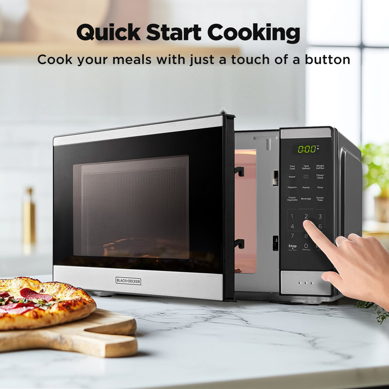 Four à micro-ondes de comptoir Black + Decker de 0,9 pi3, 6 menus automatiques, verrouillage enfant, fonction de mémoire, 10 niveaux de puissance, démarrage facile à une touche, panneau numérique, 900 W