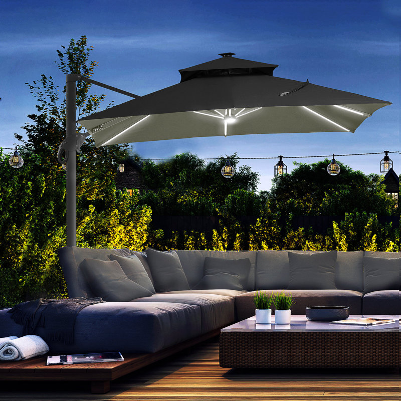 Parasol de patio en porte-à-faux avec lumières solaires à DEL avec rotation à 360 °
