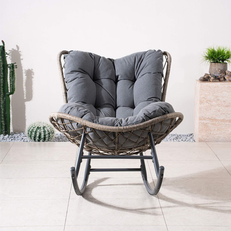 Chaise berçante en fer avec base amovible et assise rembourrée épaisse - texture sable gris
