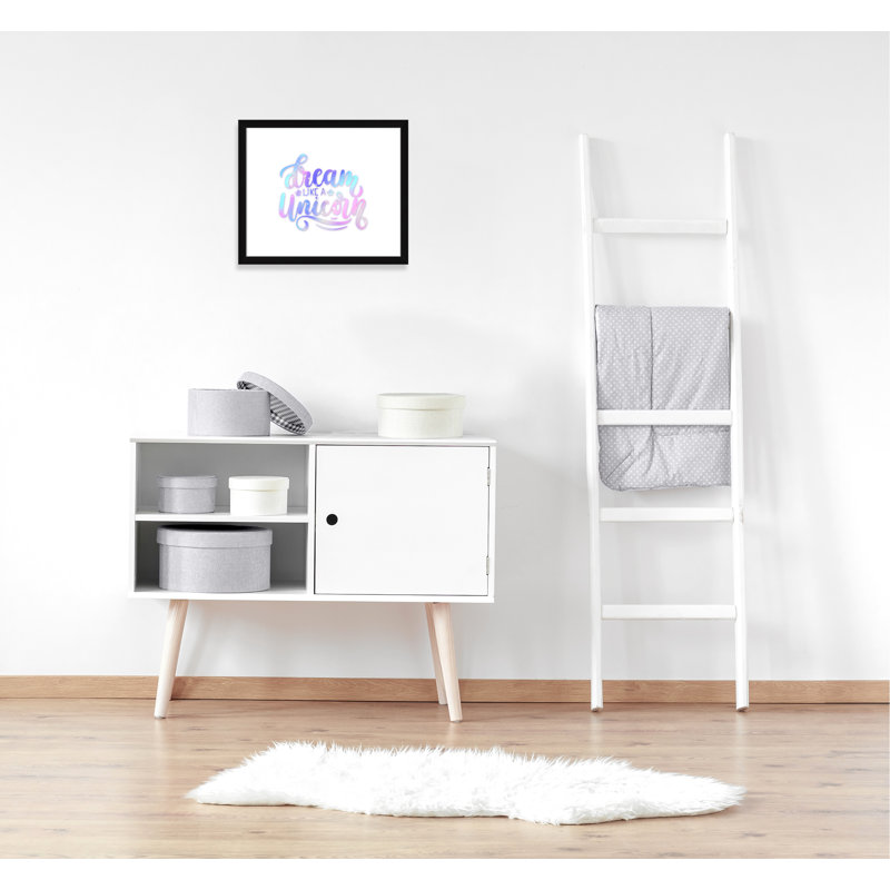 «Dream Like a Unicorn», impression sur papier, H 20,5 po x l 24,5 po x P 0,6 po, Encadré plat noir