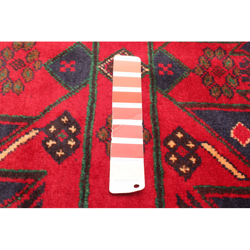 Tapis rouge Teimani 3 pi 6 po x 6 pi 6 po