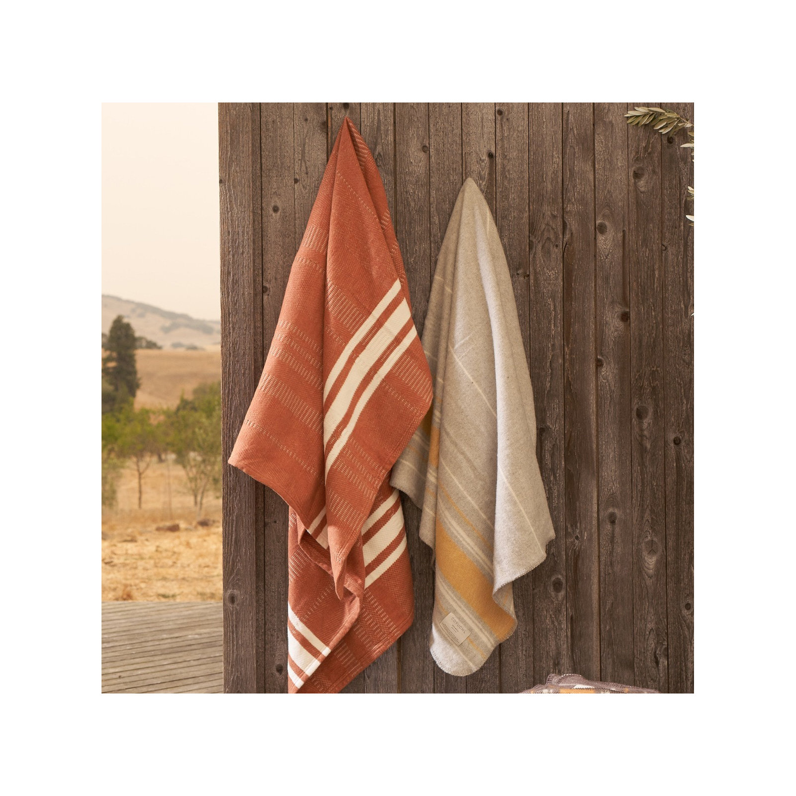 Cirrus Cotton Hand Woven Throw Blanket, Spice