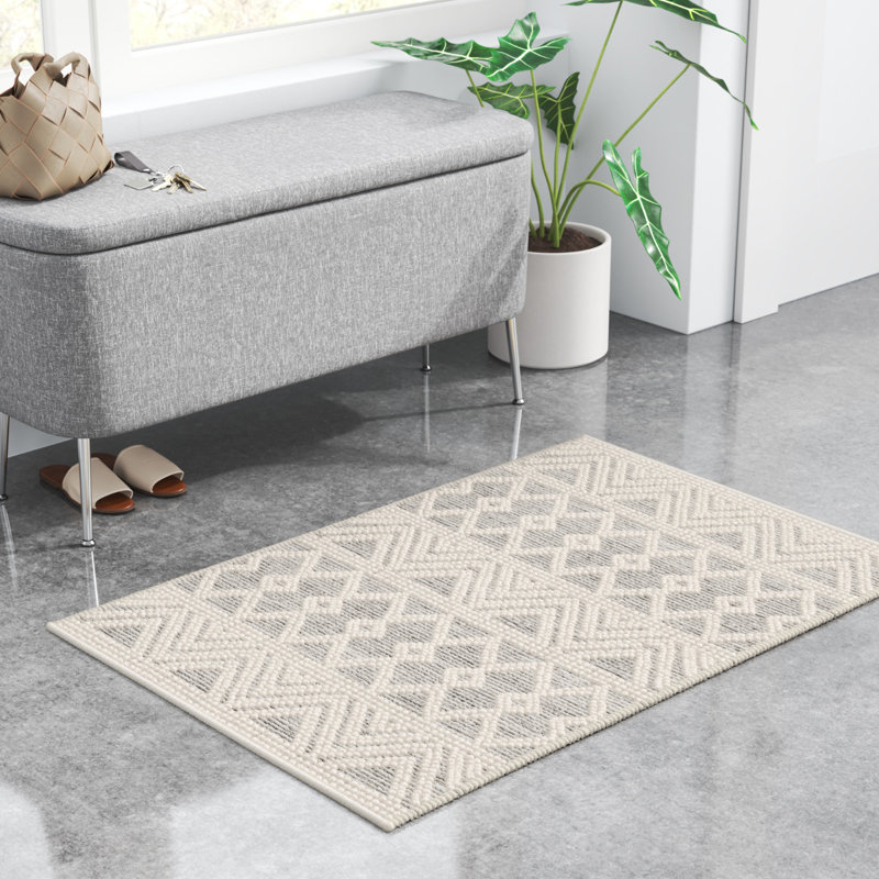 Latrissa Moroccan Flatweave Wool Charcoal/Cream Area Rug, Rectangle 3' x 5'