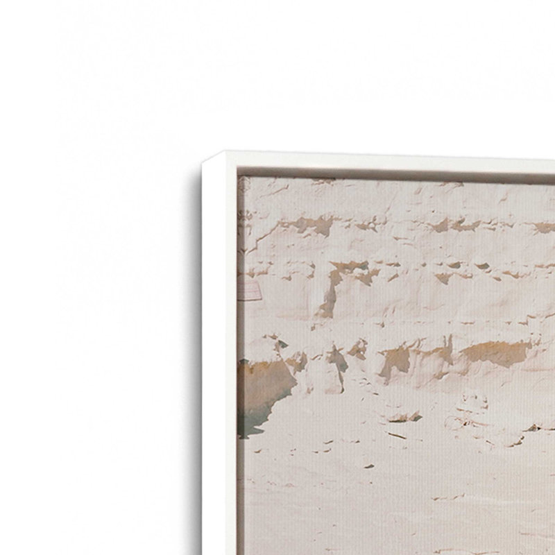 «Serenity by the Cove», reproduction sur toile, Cadre flottant blanc opaque, H 48,75 po x l 32,75 po x P 1,75 po