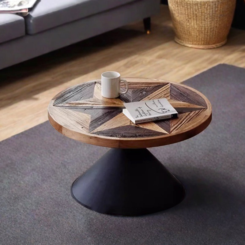 Table basse en bois massif de conception Med médiévale