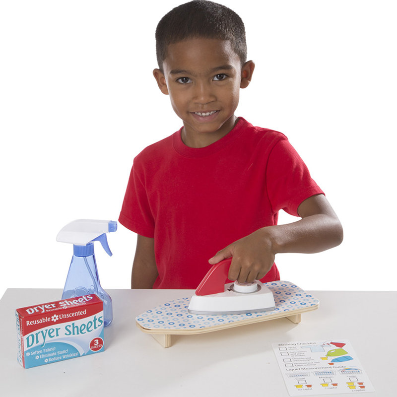 Melissa & Doug Laundry Basket Play Set