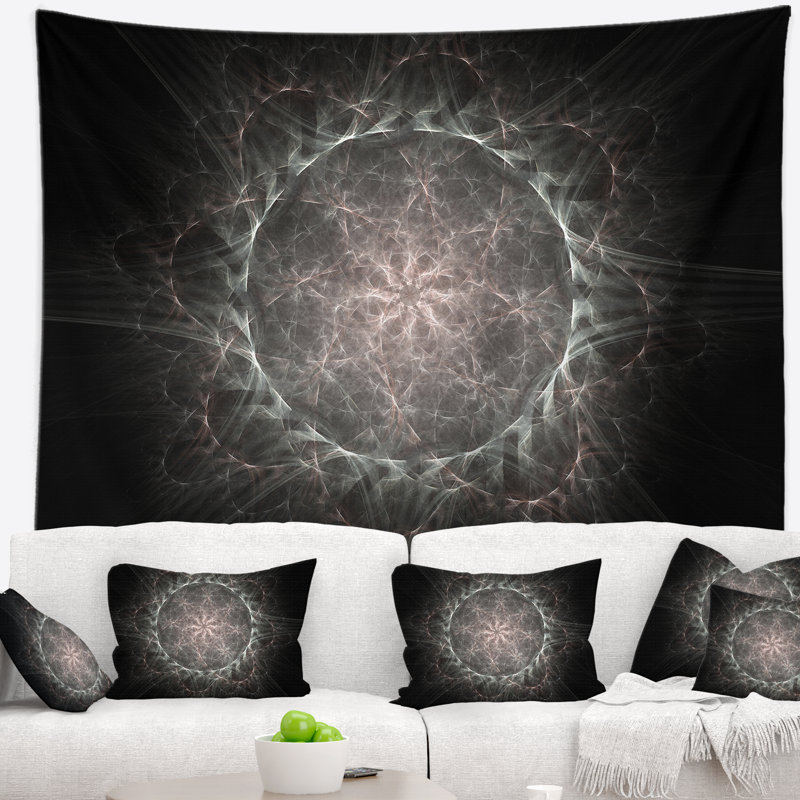 Tapisserie florale arrondie, H 50 po x l 60 po