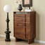 Commode en bois massif de style moyen