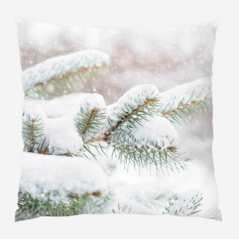 Coussin intérieur / extérieur en toile Mccook Snow In Pine Tree