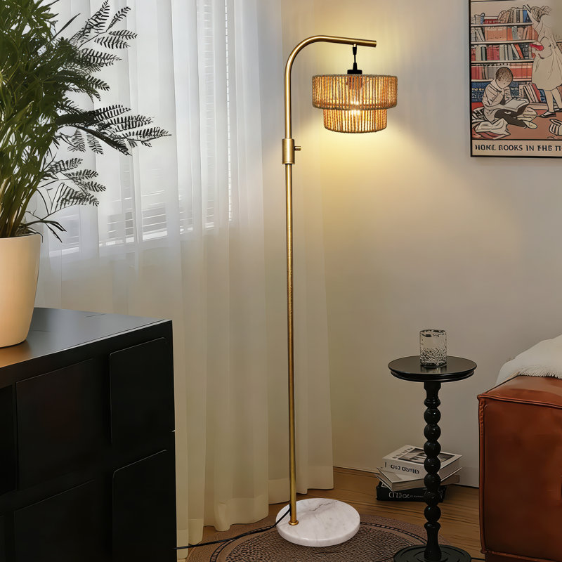 Lampe sur pied arquée 63 po en rotin 63 po Boho