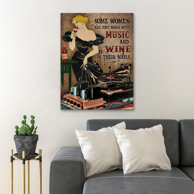 Femme sexy buvant du vin - impression sur toile tendue