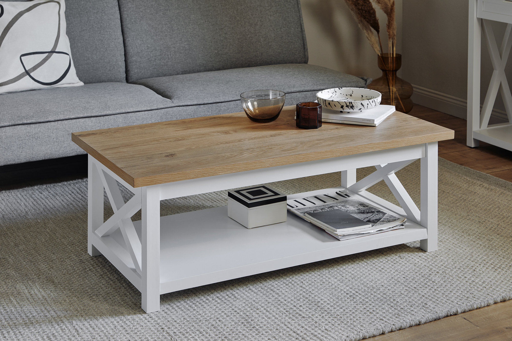 Gracie Oaks Petrarch 4 Legs Coffee Table With Storage 