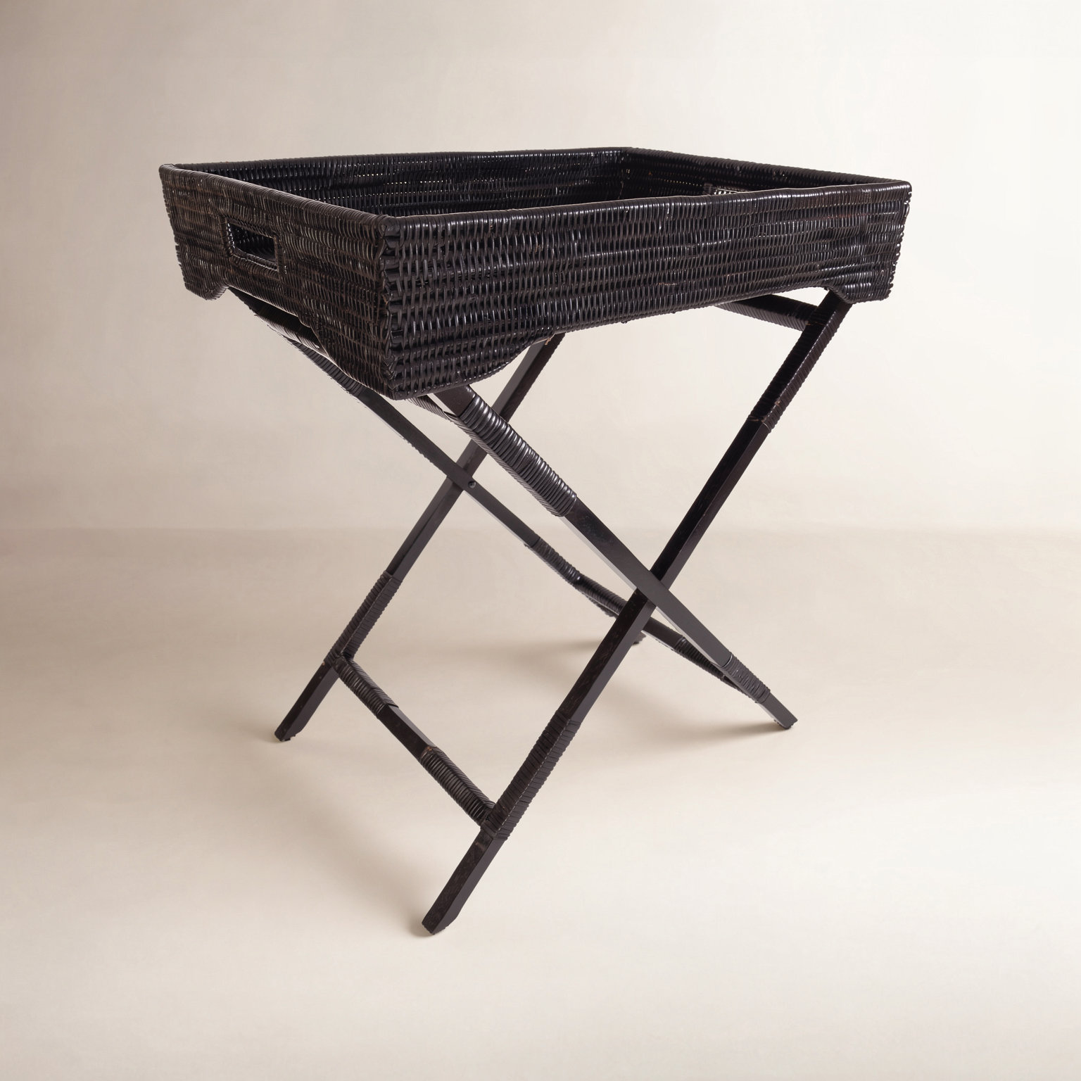 Sammy 24'' End Table, Tudor Black, With Glass