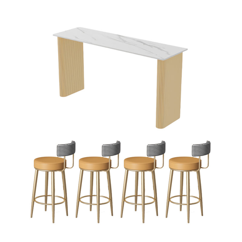 Ezra, 41.3"H x 62.9"L x 15.7"W, Lily White/Off White