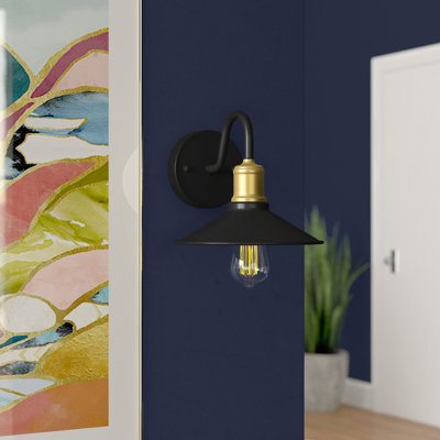 Morgan Armed Sconce