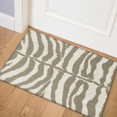 Chenille Washable Animal Print Indoor / Outdoor Rug