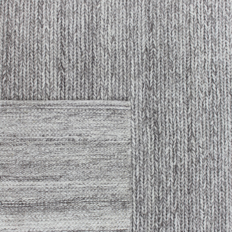 Area Rug in Gray, Rectangle 5' x 8'