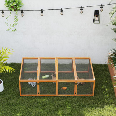 Harriett Rabbit Hutch