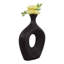 Vase de table ovale moderne en céramique Kato, design ajouré, idéal pour la décoration intérieure - Vase sculptural moderne et haut, parfait comme centre de table pour la salle à manger ou le bureau - Brun-209521553-216034529