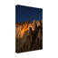Art mural sur toile tendue - «Sunlit Rock Outcrop» par Royce Bair pour décoration de salon, de chambre à coucher ou de bureau - 22 x 32