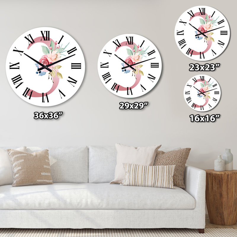 Art floral avec numéro trois II - Horloge murale traditionnelle, Surdimensionné