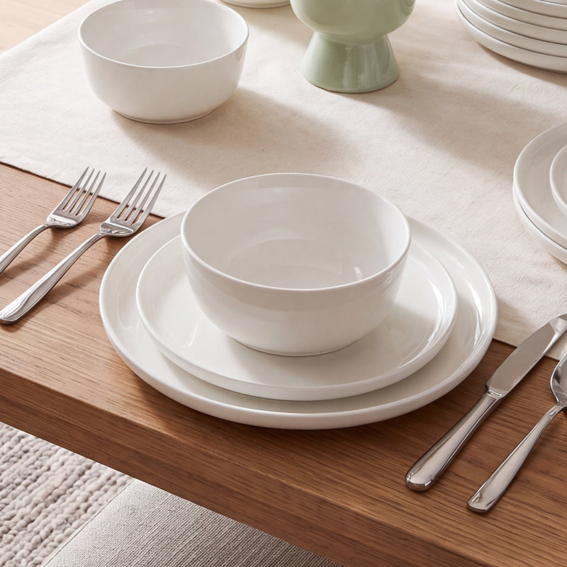 18-Piece Ceramic Dinnerware Set, White