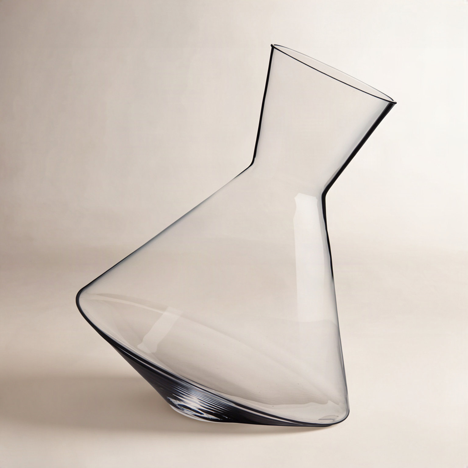 Vaso 38oz. Pitcher, Clear
