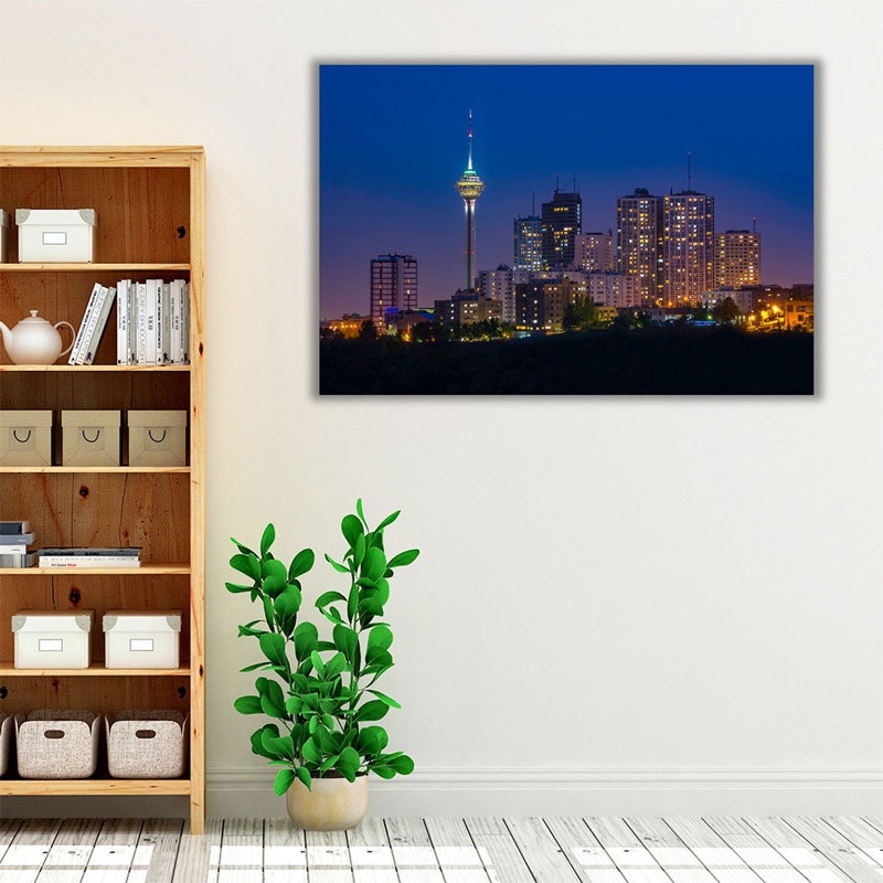 «Téhéran Skyline at Twilight», reproduction d'art sur toile, H 20 po x l 30 po