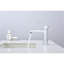 Robinet de lavabo moderne en zinc - 1 trou, poignée centrale, flux de salle de bain monotrou de corrosion 1,5 / gallon par minute, poignée en métal-121617361