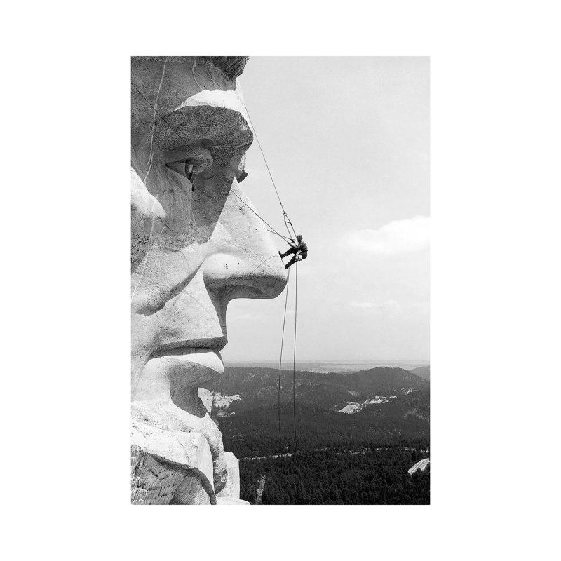 Scaling Mount Rushmore - Print on Canvas, 66.04 cm H x 45.72 cm W x 1.91 cm D, Wrapped Canvas