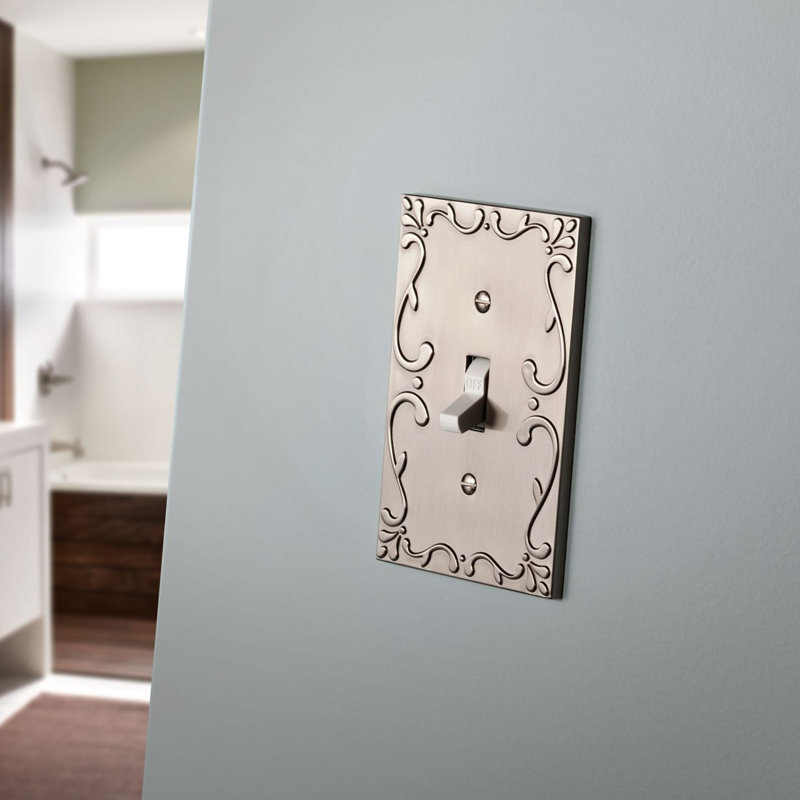 Plaque murale d'interrupteur à bascule Classic Lace, Nickel brossé