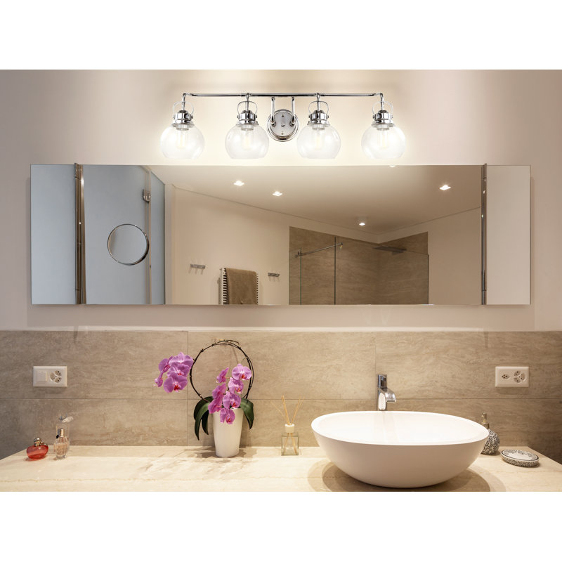 Éclairage pour meuble-lavabo en métal / verre bullé Gilbertson, Quatre lumières, Chrome chrome