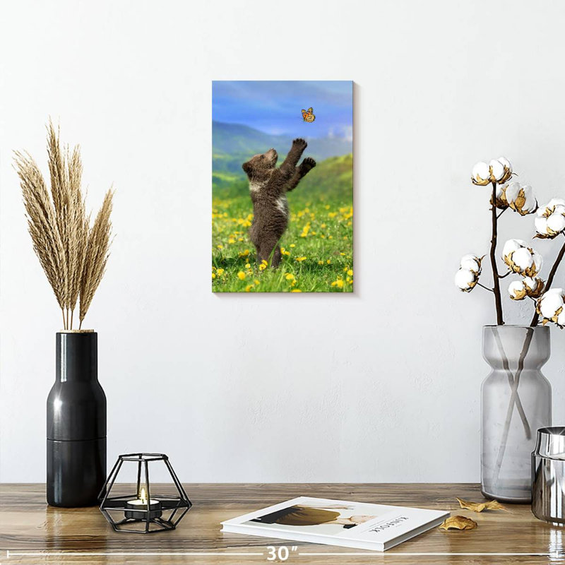 Friendly Bear, 12" H x 8" W