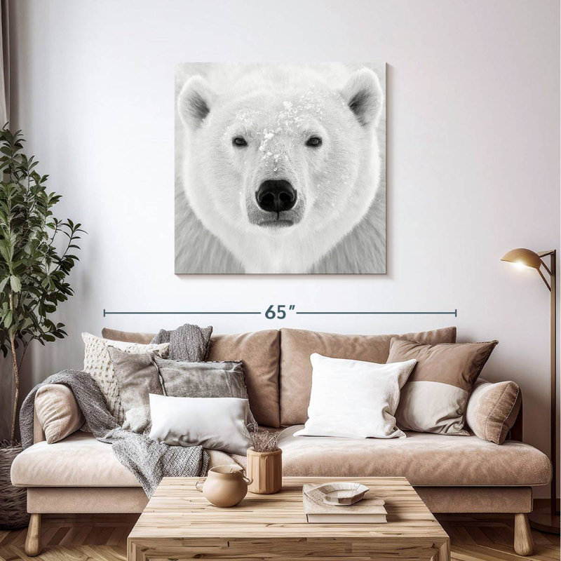 Brampt Polar Bear Face, 39" H x 39" W