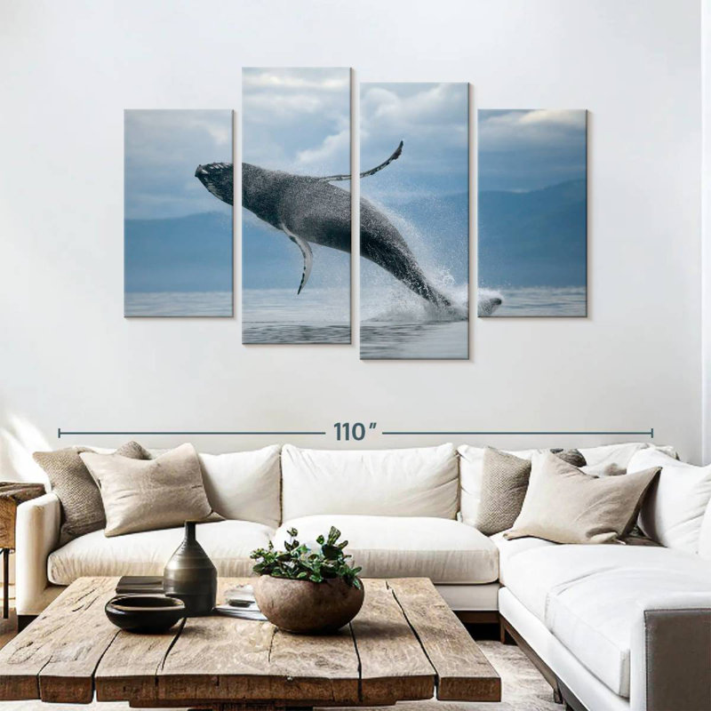 Rorpe brochant une baleine à bosse, H 54 po x l 84 po
