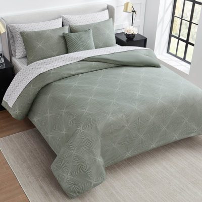 Nine West Elio Bed-in-a-Bag Comforter Set