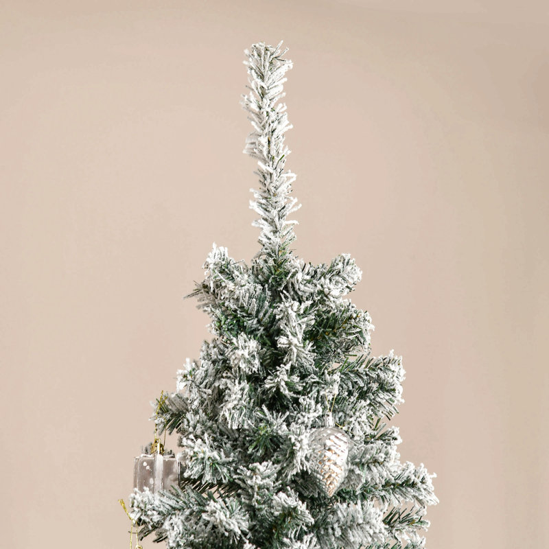 Arbre de Noël artificiel mince enneigé 7,5 pi avec branches réalistes et 738 pointes